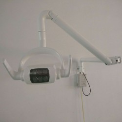 Lampe scialytique dentaire 6 ampoules led  (Modèle Murale) avec bras de lampe
