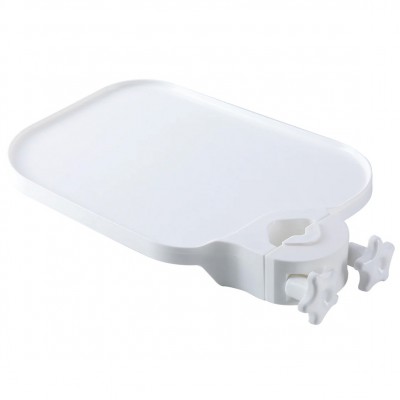 Plateau en plastique monté sur fauteuil dentaire