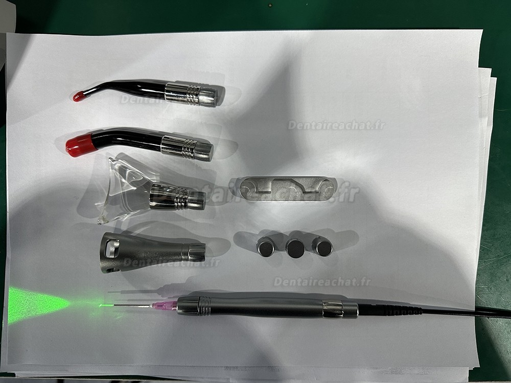 Système laser diode dentaire multi-longueurs d'onde Gigaalaser Cheese Plus CP13G (635 nm + 445 nm + 1064 nm) Système laser diode dentaire multi-longueurs d'onde Gigaalaser Cheese Plus CP13G (635 nm + 445 nm + 1064 nm)
