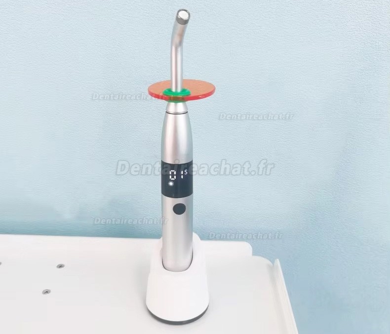 Lampe photopolymeriser dentaire sans fil 2 500 mW/cm² / 3 800 mW/cm²